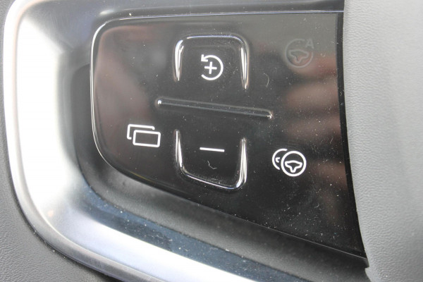 Volvo EX90 Twin Motor Performance Ultra 7p. 111 kWh Google infotainment / Luchtvering / Bowers & Wilkins Audio / Parkeersensoren rondom met 360 graden camera