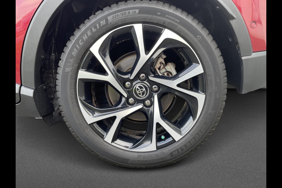 Toyota C-HR 1.8 Hybrid Style | Navigatie | Camera