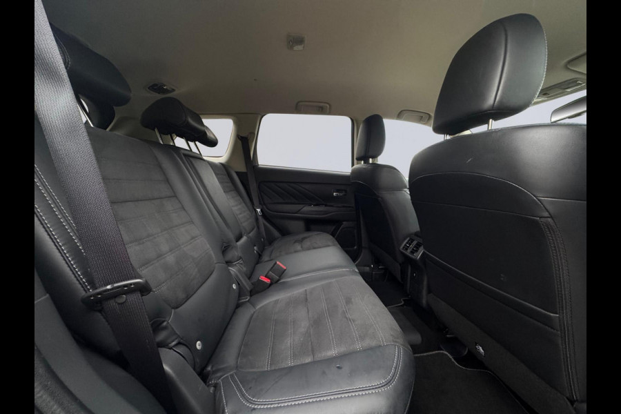 Mitsubishi Outlander 2.4 PHEV Pure+, vele opties, achteruitrijcamera, leder, 18 inch, 1 e eigenaar, NL auto met nationale auto pas