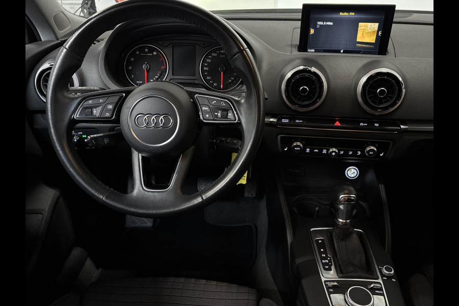 Audi A3 Sportback 35 TFSI CoD Design Pro Line Plus Automaat Navigatie Cruise control Climate control