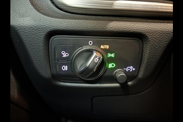 Audi A3 Sportback 35 TFSI CoD Design Pro Line Plus Automaat Navigatie Cruise control Climate control
