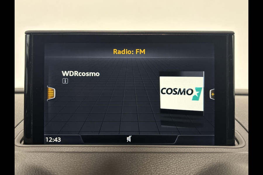 Audi A3 Sportback 35 TFSI CoD Design Pro Line Plus Automaat Navigatie Cruise control Climate control