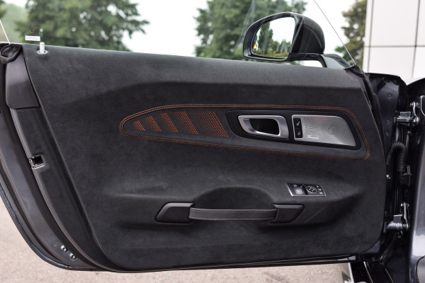 Mercedes-Benz AMG GT 4.0 Black Series Full Carbon|Burmester 3D|NL Auto