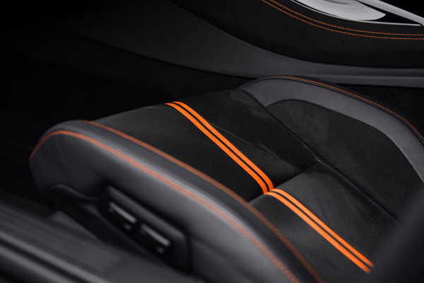 Mercedes-Benz AMG GT 4.0 Black Series Full Carbon|Burmester 3D|NL Auto