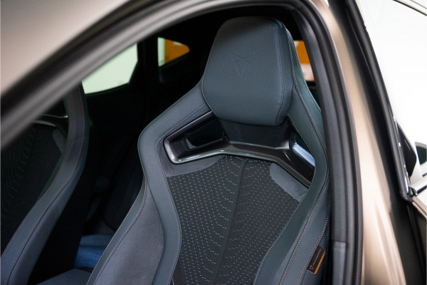 CUPRA Formentor 1.5 TSI e-Hybrid VZ Extreme 272PK Facelift | Matte Bronze | Pano | Sennheiser | Sportstoelen | VOL! 2 jaar Fabrieksgarantie GERESERVEERD
