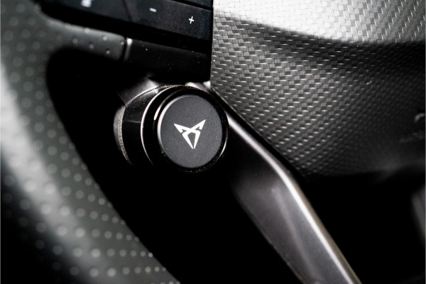 CUPRA Formentor 1.5 TSI e-Hybrid VZ Extreme 272PK Facelift | Matte Bronze | Pano | Sennheiser | Sportstoelen | VOL! 2 jaar Fabrieksgarantie GERESERVEERD