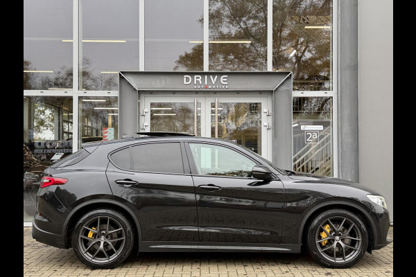 Alfa Romeo Stelvio 2.0 T AWD 280PK First Edition Black|Pano|Leder|Cam