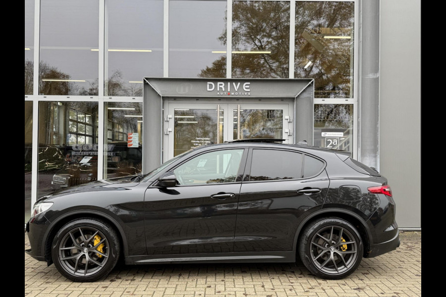 Alfa Romeo Stelvio 2.0 T AWD 280PK First Edition Black|Pano|Leder|Cam