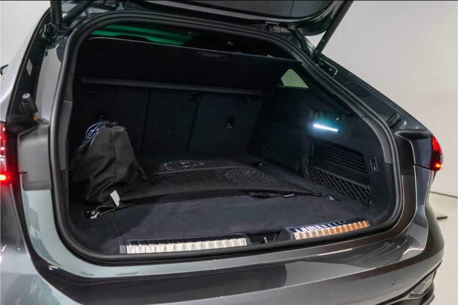 Audi A6 Avant C9 e-hybrid 270KW Quattro S Edition Competition 367PK | Tech Pro | B&O | Lucht | Trekhaak | Werkelijk VOL OPTIE! 5 jaar Fa