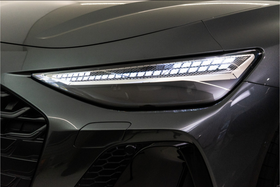 Audi A6 Avant C9 e-hybrid 270KW Quattro S Edition Competition 367PK | Tech Pro | B&O | Lucht | Trekhaak | Werkelijk VOL OPTIE! 5 jaar Fa