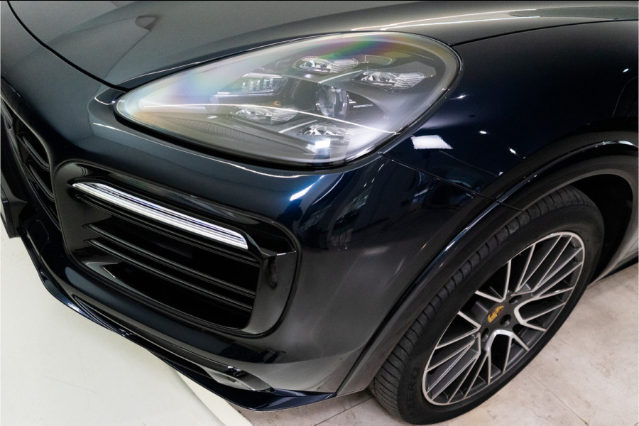 Porsche Cayenne 3.0 E-Hybrid Platinum Edition 462PK | NL AUTO | 1e Eigenaar NAP | Sport Design | Pano | Bose | Meedraaiende achteras | VOL OPTIE