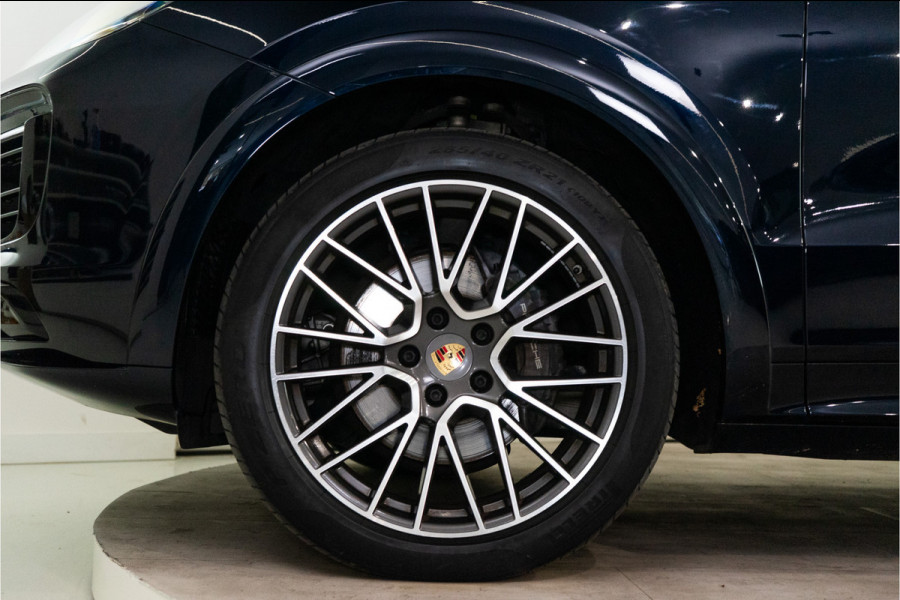 Porsche Cayenne 3.0 E-Hybrid Platinum Edition 462PK | NL AUTO | 1e Eigenaar NAP | Sport Design | Pano | Bose | Meedraaiende achteras | VOL OPTIE