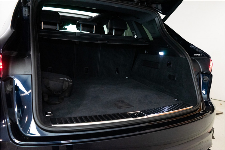 Porsche Cayenne 3.0 E-Hybrid Platinum Edition 462PK | NL AUTO | 1e Eigenaar NAP | Sport Design | Pano | Bose | Meedraaiende achteras | VOL OPTIE