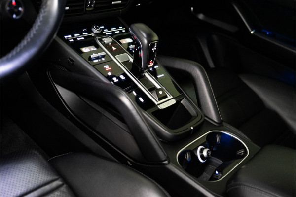 Porsche Cayenne 3.0 E-Hybrid Platinum Edition 462PK | NL AUTO | 1e Eigenaar NAP | Sport Design | Pano | Bose | Meedraaiende achteras | VOL OPTIE