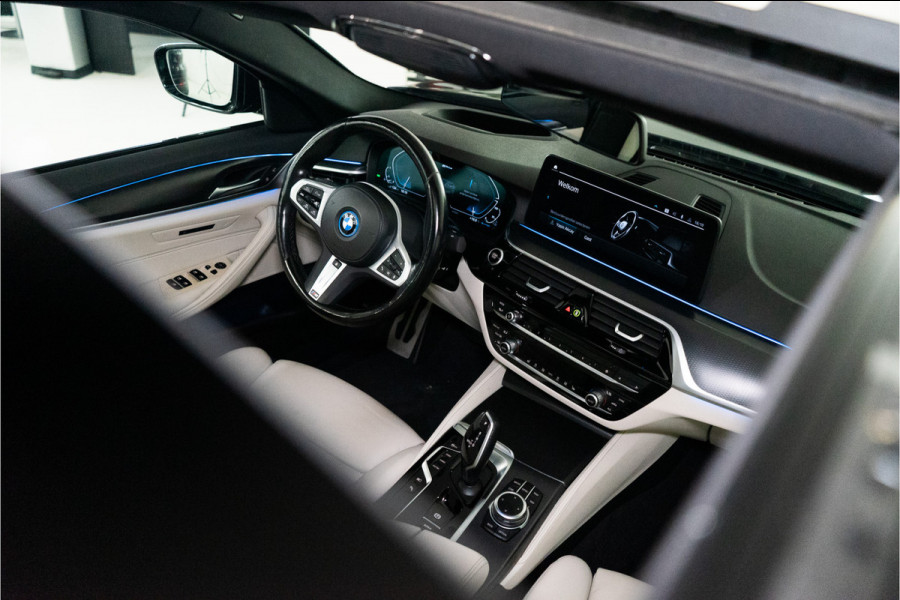 BMW 5 Serie 530e High Executive M-Sport 300PK | Laser | Pano | Leder | Sfeer | 12 MND Garantie
