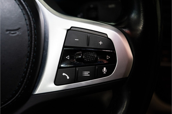 BMW 5 Serie 530e High Executive M-Sport 300PK | Laser | Pano | Leder | Sfeer | 12 MND Garantie