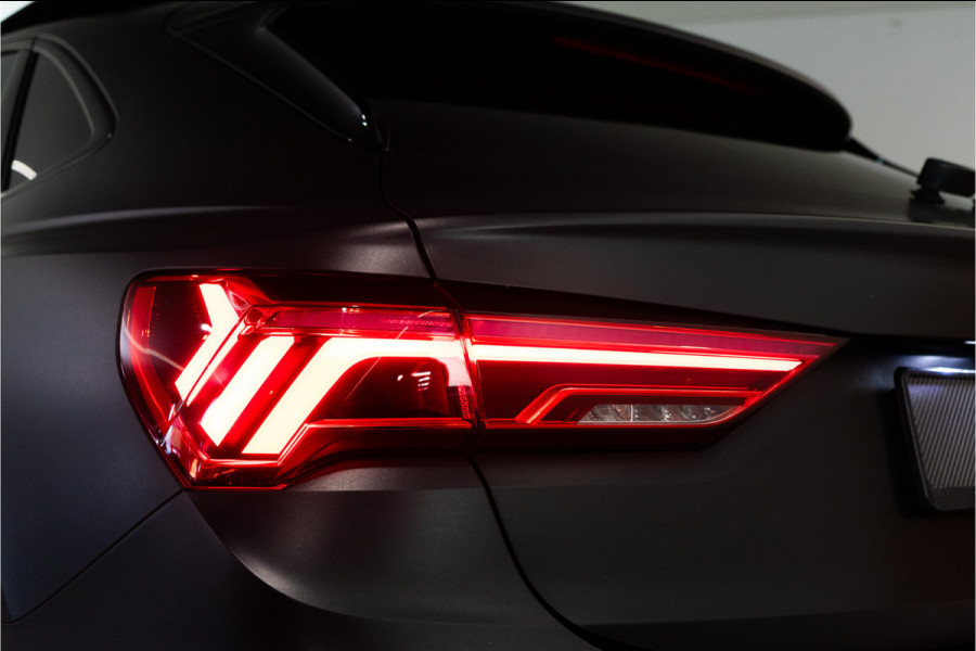 Audi Q3 Sportback 45 TFSI e Edition 245PK Matte Black | Pano | Sfeer | B&O | Memory | 12 MND Garantie