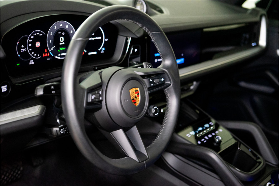 Porsche Cayenne 3.0 E-Hybrid Facelift 470PK | Luchtvering | Pano | Bose | Chrono | Sfeer | 24 MND Garantie