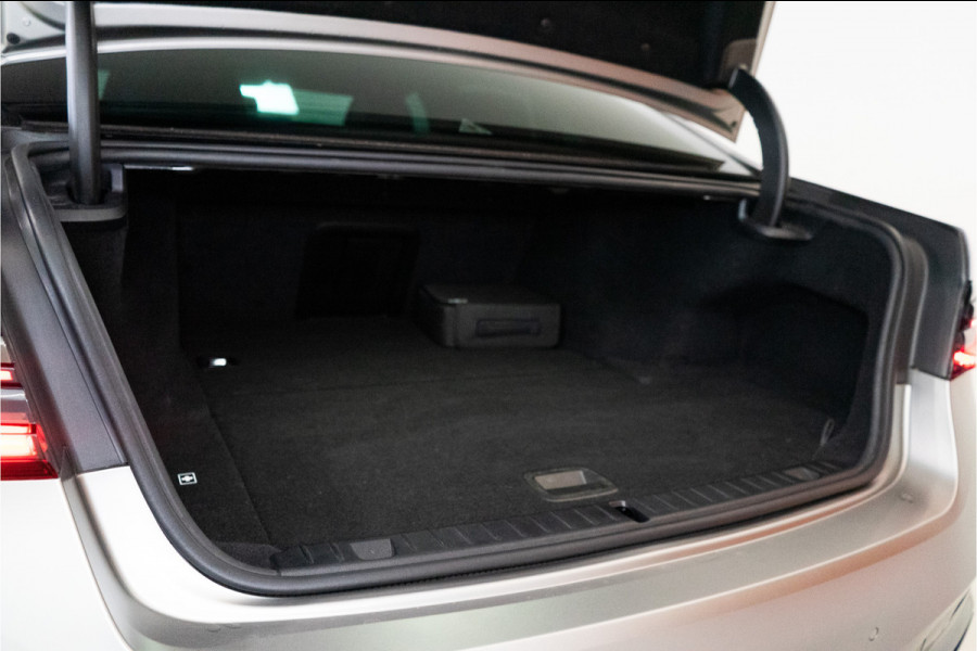 BMW 7 Serie 745e High Executive M-Sport 394PK | Frozen | Pano | Sfeer | Softclose | Laser | 12 MND Garantie