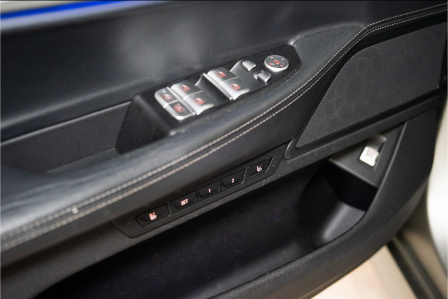 BMW 7 Serie 745e High Executive M-Sport 394PK | Frozen | Pano | Sfeer | Softclose | Laser | 12 MND Garantie
