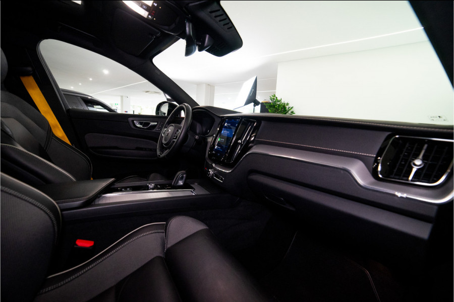 Volvo XC60 2.0 T8 AWD Polestar Engineered 455PK Long Range | Pano | Leder | Trekhaak | Memory | 12 MND Garantie