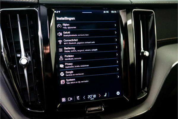 Volvo XC60 2.0 T8 AWD Polestar Engineered 455PK Long Range | Pano | Leder | Trekhaak | Memory | 12 MND Garantie