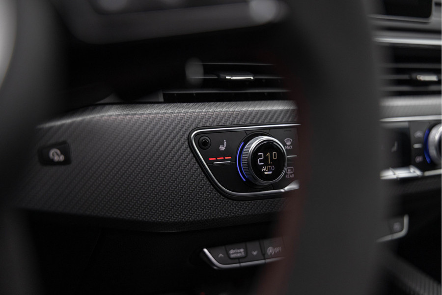 Audi RS4 Avant 2.9 TFSI 450pk Quattro Pano HuD B&O 20'' ACC Matrix 280 km/h