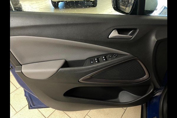 Opel Crossland X 1.2 Turbo Innovation 110PK AIRCO CLIMA NAVI CRUISE APPLE CARPLAY KEYLESS VELGEN NIEUWSTAAT
