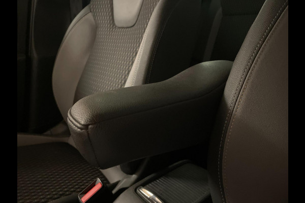 Opel Crossland X 1.2 Turbo Innovation 110PK AIRCO CLIMA NAVI CRUISE APPLE CARPLAY KEYLESS VELGEN NIEUWSTAAT