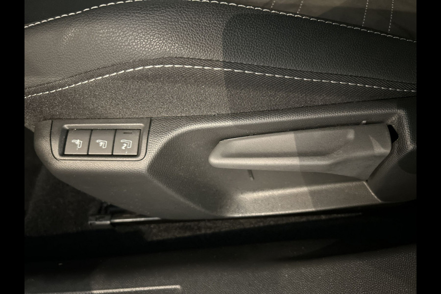 Opel Mokka Electric Ultimate 50 kWh lage kilometerstand, Multimedia Navi Pro | Stoelmassage