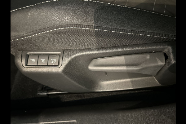 Opel Mokka Electric Ultimate 50 kWh lage kilometerstand, Multimedia Navi Pro | Stoelmassage