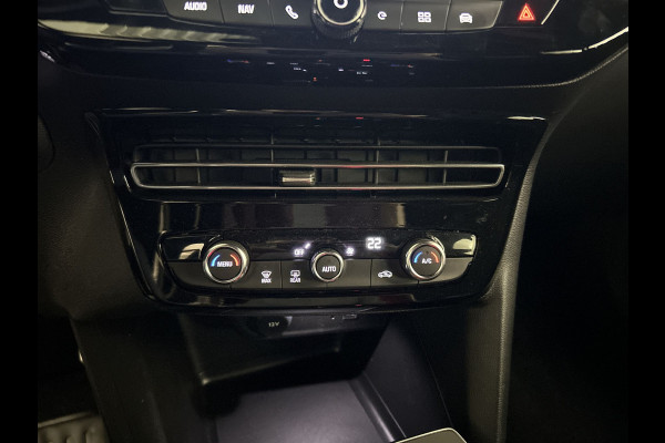 Opel Mokka Electric Ultimate 50 kWh Prachtige Mokka in nieuwstaat, hele lage kilometerstand, Multimedia Navi Pro Zwart Dak!