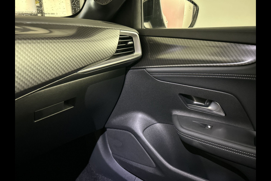 Opel Mokka Electric Ultimate 50 kWh Prachtige Mokka in nieuwstaat, hele lage kilometerstand, Multimedia Navi Pro Zwart Dak!