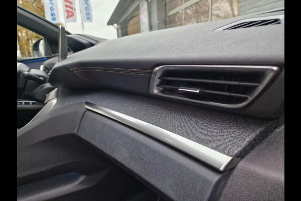 Peugeot 3008 1.2 PureTech GT Line|Pano|Carplay|Focal-Audio|Clima|Cruise|Digi-dash|