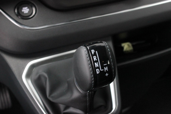 Renault Trafic L2H1 170PK DUBBEL CABINE LUXE / NAVIGATIE / CLIMATECONTROL / VERLAAGD / DIGITAAL SCHERM / CAMERA / JB- EDITION FULL