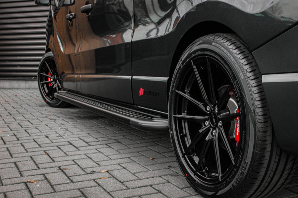 Renault Trafic L2H1 170PK DUBBEL CABINE LUXE / NAVIGATIE / CLIMATECONTROL / VERLAAGD / DIGITAAL SCHERM / CAMERA / JB- EDITION FULL