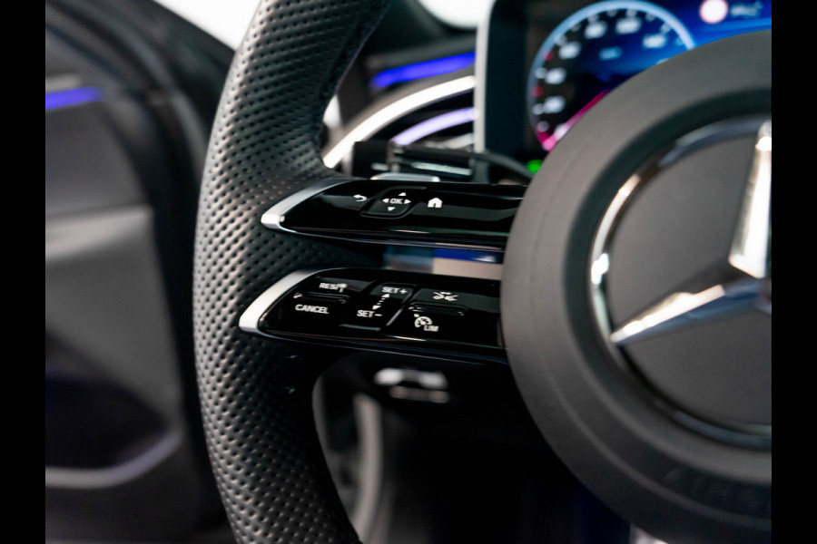 Mercedes-Benz E-Klasse E 300 e 4MATIC AMG Line Advanced Plus | Pano