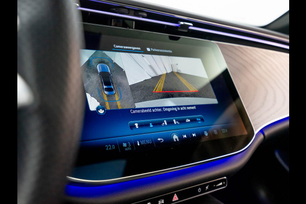 Mercedes-Benz E-Klasse E 300 e 4MATIC AMG Line Advanced Plus | Pano