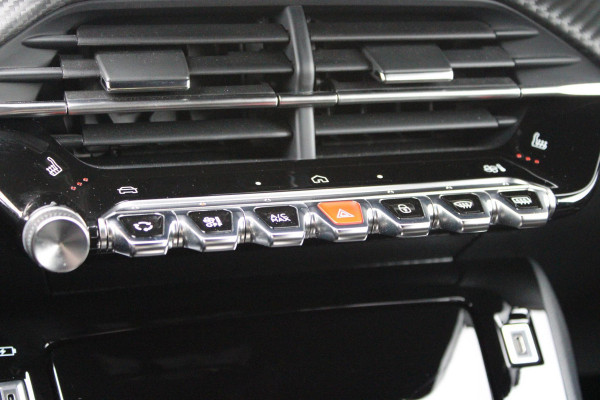 Peugeot 2008 1.2 130PK AUTOMAAT GT PACK | ELEKTRISCH BEDIENBARE BESTUURDERSSTOEL | NAVIGATIE | FULL LED KOPLAMPEN | DRAADLOZE APPLE CARPLAY/ANDROID AUTO | ADAPTIVE CRUISE CONTROL | CAMERA VOOR + ACHTER | CLIMATE CONTROL | LICHTMETALEN VELGEN 17" | KEYLESS ENTRY/START | DAB+ RADIO | ALCANTARA/LEDEREN BEKLEDING  | DODEHOEK DETECTIE | PARKEERSENSOREN VOOR + ACHTER | STOEL VERWARMING |