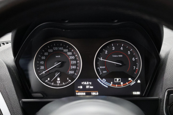 BMW 1-serie 120i M-Sport LED/M-PAKKET/SCHUIFDAK/LEER+S.VERWARMING/LMV/PDC/CRUISE/ECC/12 MND GARANTIE!