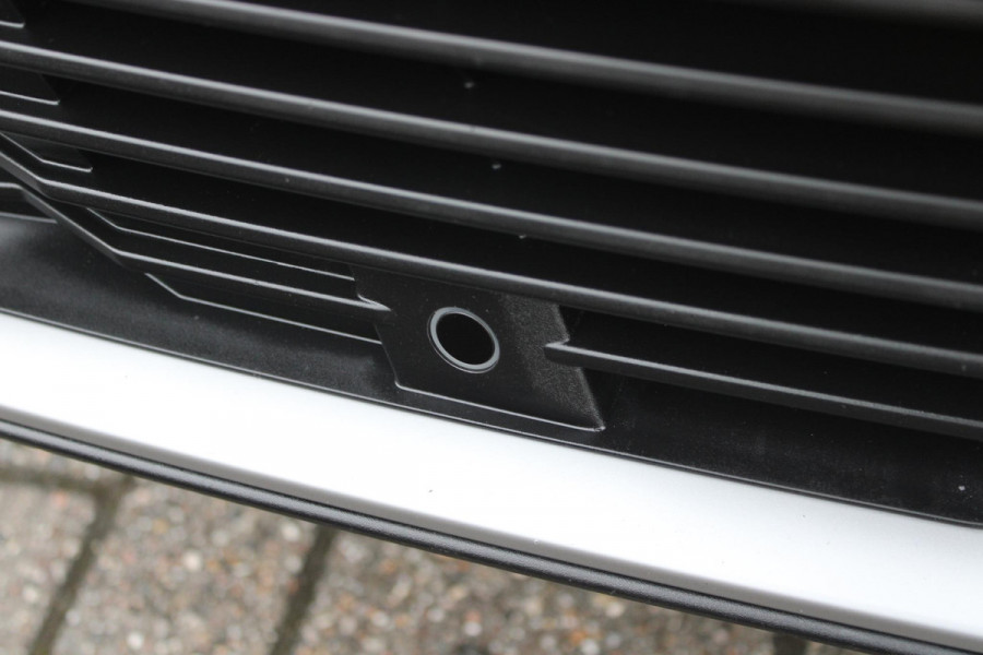 Peugeot 2008 1.2 130PK AUTOMAAT GT PACK | ELEKTRISCH BEDIENBARE BESTUURDERSSTOEL | NAVIGATIE | FULL LED KOPLAMPEN | DRAADLOZE APPLE CARPLAY/ANDROID AUTO | ADAPTIVE CRUISE CONTROL | CAMERA VOOR + ACHTER | CLIMATE CONTROL | LICHTMETALEN VELGEN 17" | KEYLESS ENTRY/START | DAB+ RADIO | ALCANTARA/LEDEREN BEKLEDING  | DODEHOEK DETECTIE | PARKEERSENSOREN VOOR + ACHTER | STOEL VERWARMING |