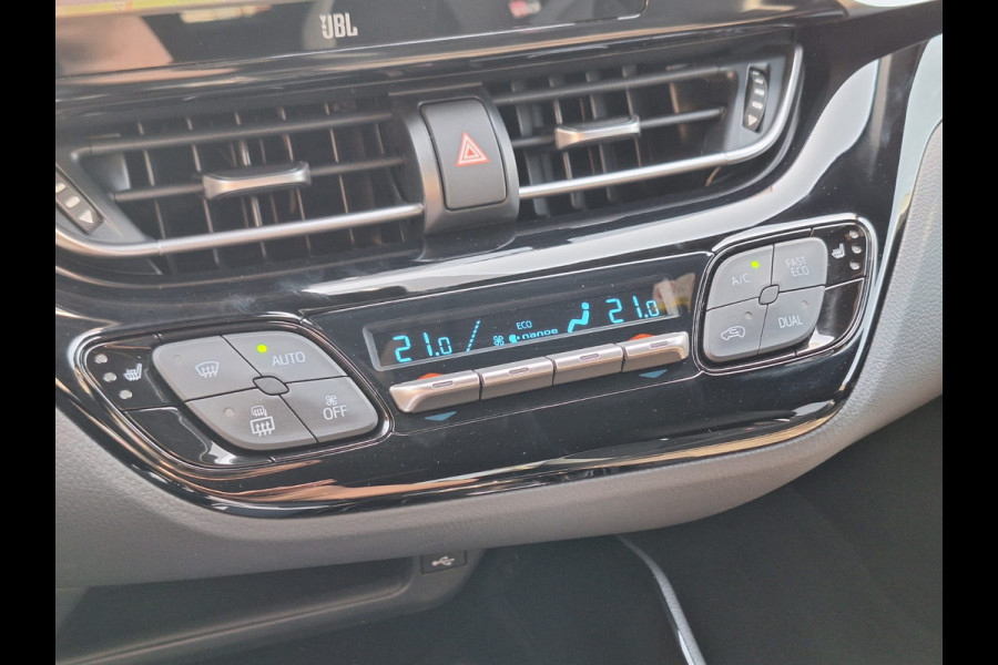 Toyota C-HR 2.0 Hybrid 184pk GR Sport | JBL, Dodehoekherkenning, Stoel + Stuurverwarming, Dynamic Grey