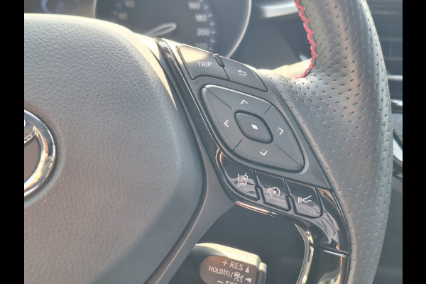 Toyota C-HR 2.0 Hybrid 184pk GR Sport | JBL, Dodehoekherkenning, Stoel + Stuurverwarming, Dynamic Grey