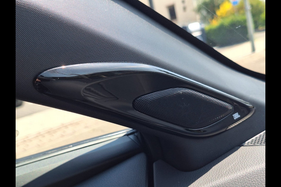 Toyota C-HR 2.0 Hybrid 184pk GR Sport | JBL, Dodehoekherkenning, Stoel + Stuurverwarming, Dynamic Grey