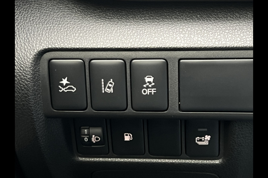 Mitsubishi Eclipse Cross 2.4 PHEV Intense | Carplay | Camera | 18 inch | Keyless