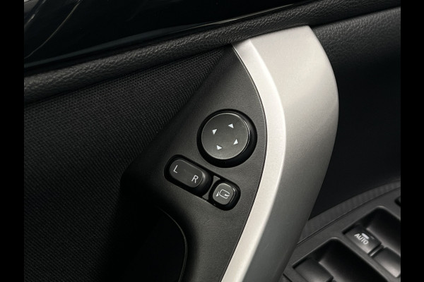 Mitsubishi Eclipse Cross 2.4 PHEV Intense | Carplay | Camera | 18 inch | Keyless