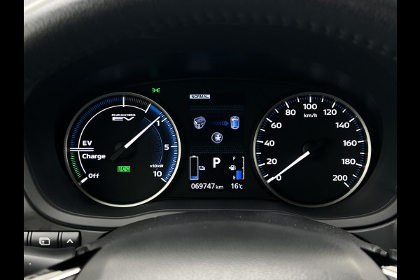 Mitsubishi Eclipse Cross 2.4 PHEV Intense | Carplay | Camera | 18 inch | Keyless