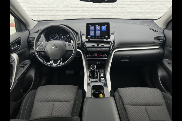 Mitsubishi Eclipse Cross 2.4 PHEV Intense | Carplay | Camera | 18 inch | Keyless