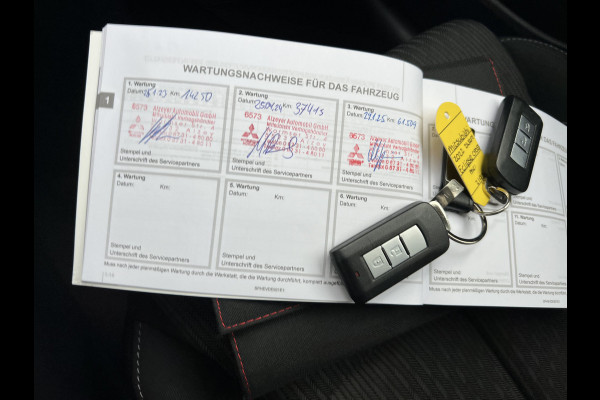 Mitsubishi Eclipse Cross 2.4 PHEV Intense | Carplay | Camera | 18 inch | Keyless