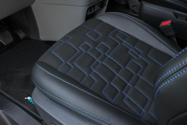 Ford Transit Custom 320 2.0 TDCI L2H1 MS-RT DC AWD DUBBEL CABINE BPM VRIJ / KUIPSTOELEN / DIRECT RIJDEN / NAVIGATIE / FULL BLACK